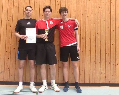 Tischtennis Jungen U19 gewinnen A-Pokal!